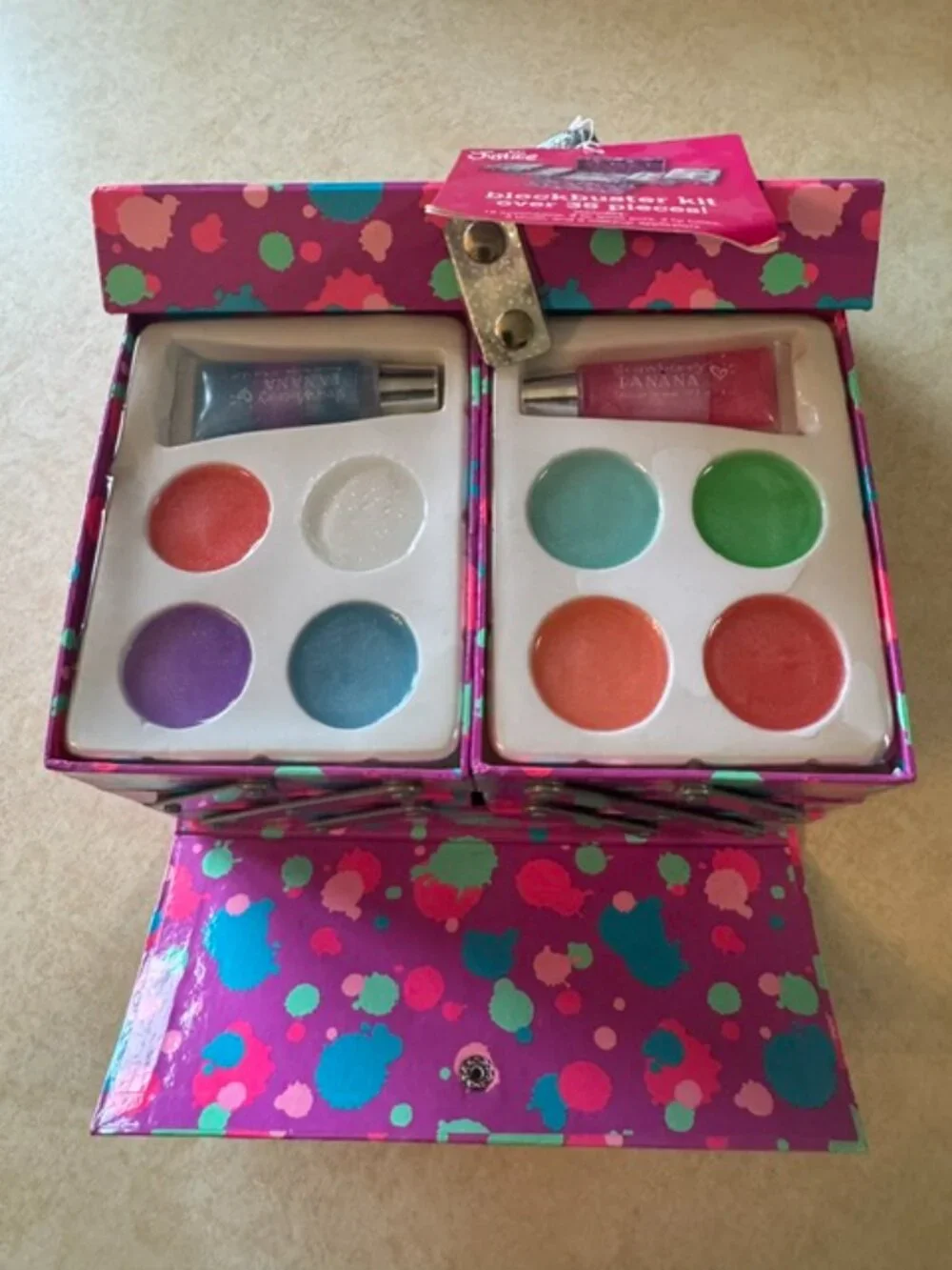Justice Blockbuster Kit Make Up Case